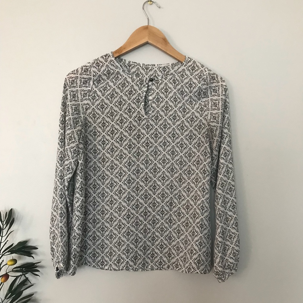 Thayer Black and White Patterned Blouse